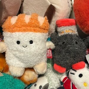 Sushi and soy sauce bum bumz